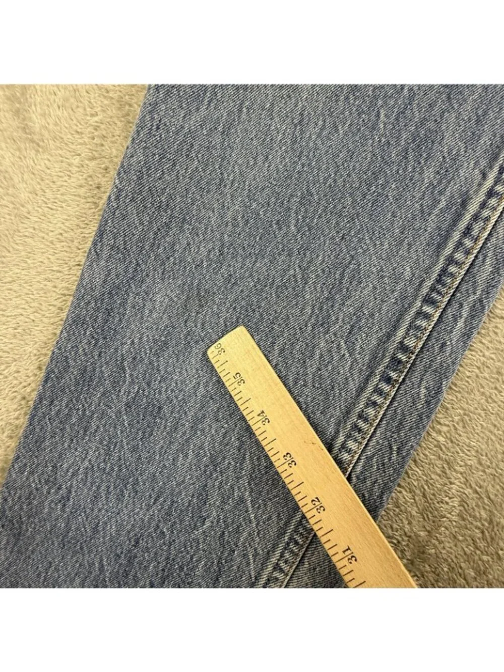 Vintage Levis 501 Jeans Mens 34x34 Blue Light Wash Straight Leg Denim USA 90s